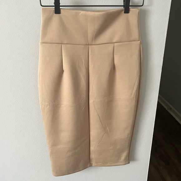 Nude Pencil Skirt - Picture 2 of 2